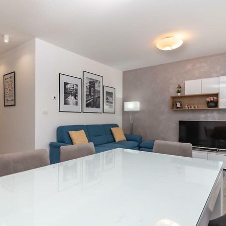 Apartment Ferias تروغير المظهر الخارجي الصورة