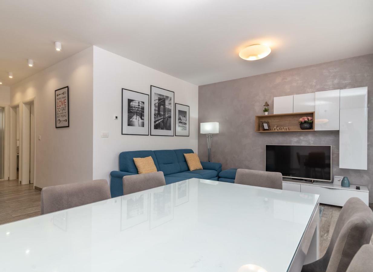 Apartment Ferias تروغير المظهر الخارجي الصورة