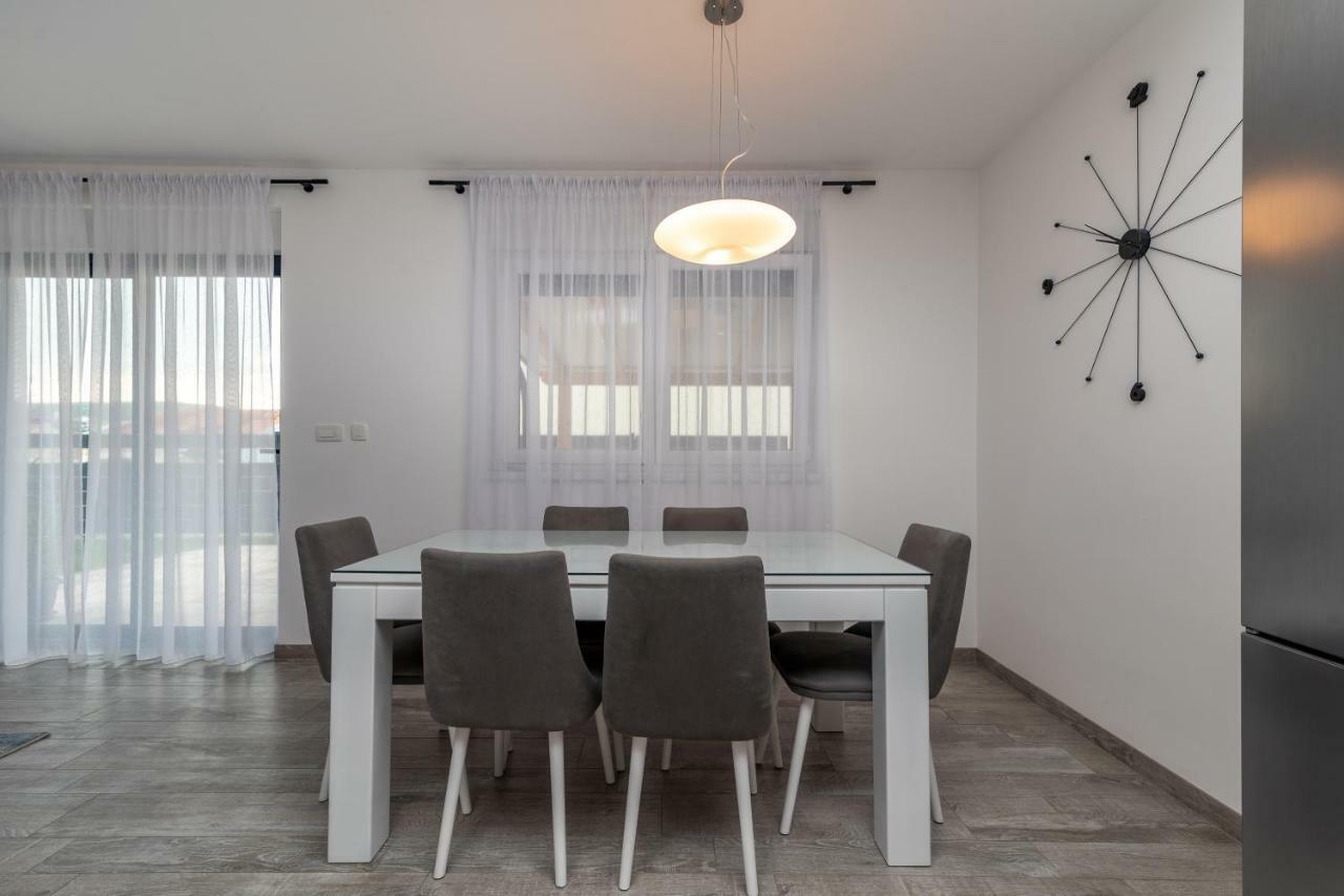 Apartment Ferias تروغير المظهر الخارجي الصورة